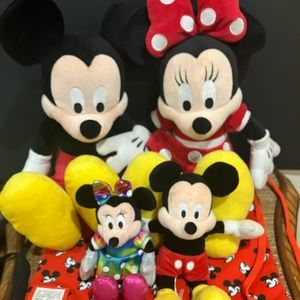 Mickey and Minnie Mouse bundle